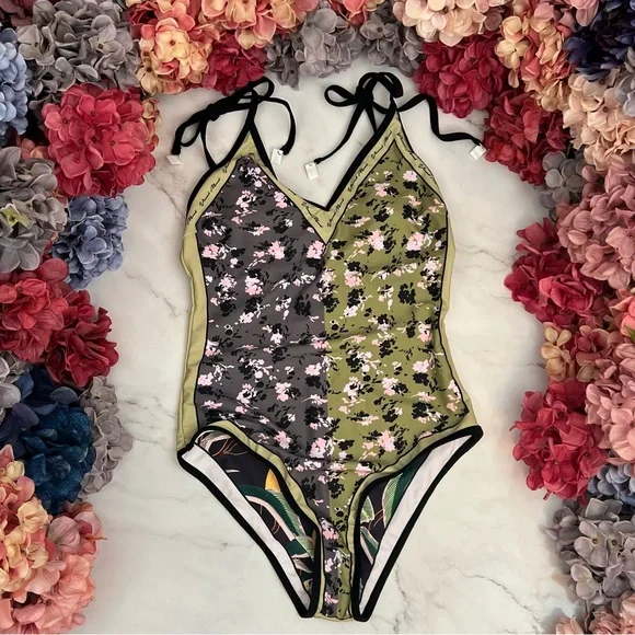 Boho Green & Black Floral Reversible Swimsuit with Shoulder Ties - Picture 7 of 16
